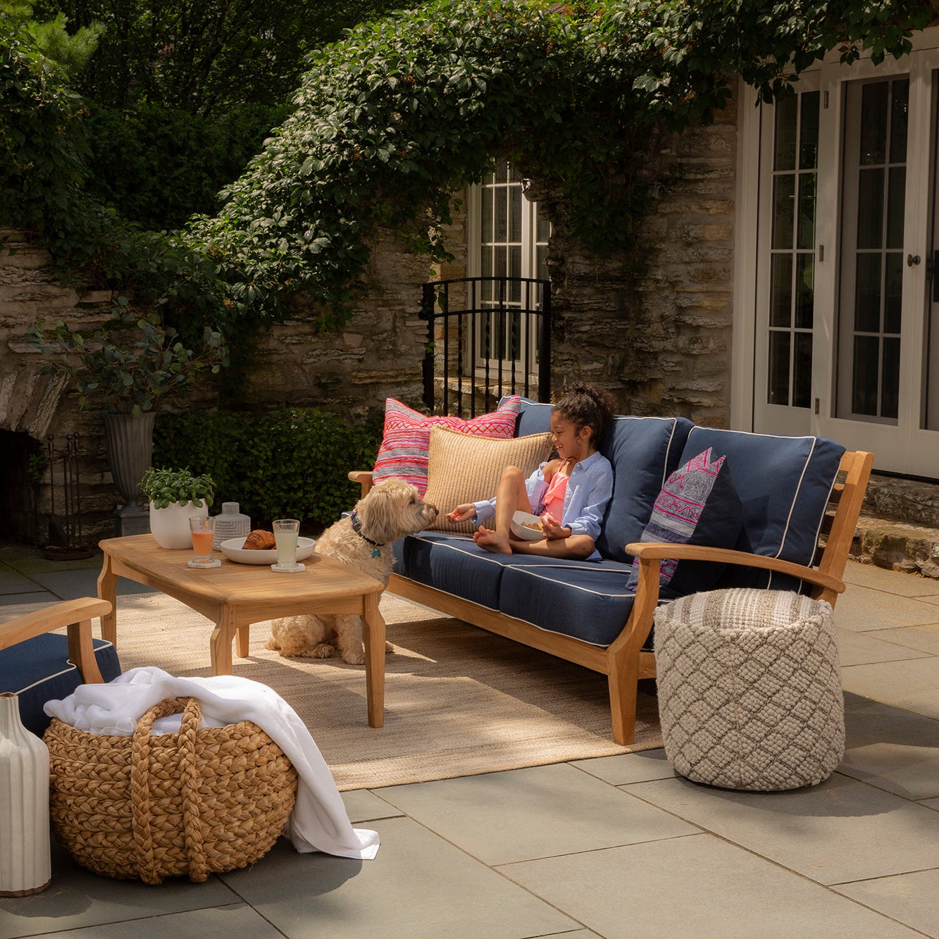  Yardbird Winnie Loveseat Set Outdoor Furniture