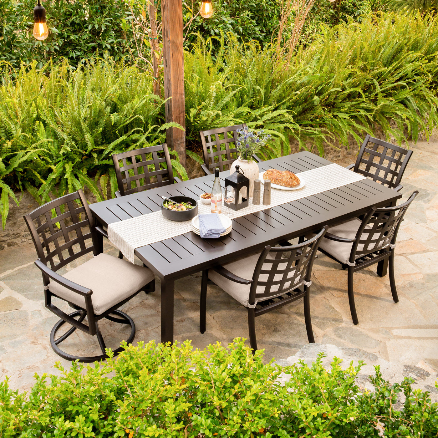 Lily / Pepin Rectangular Dining Table
