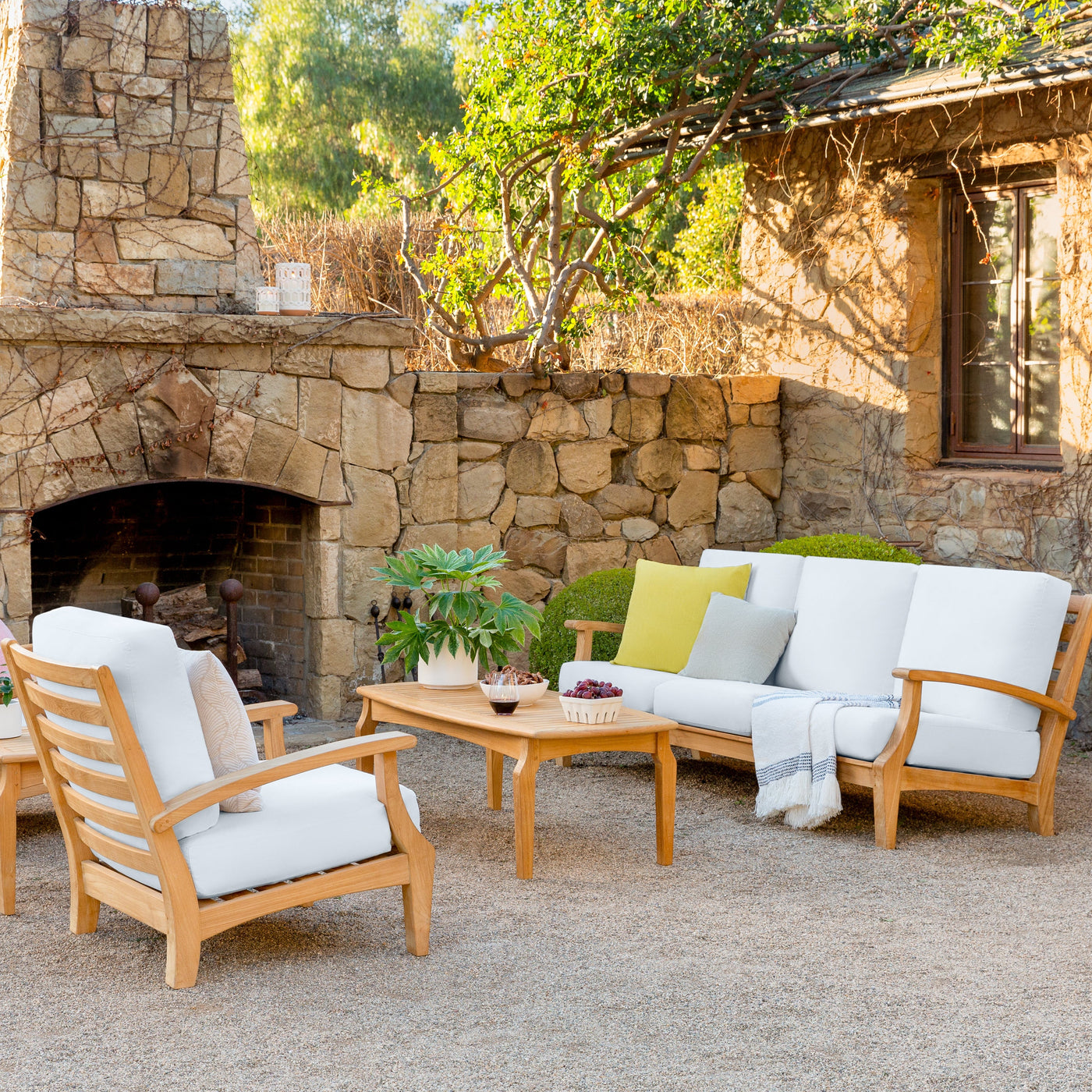 Winnie Outdoor Sofa