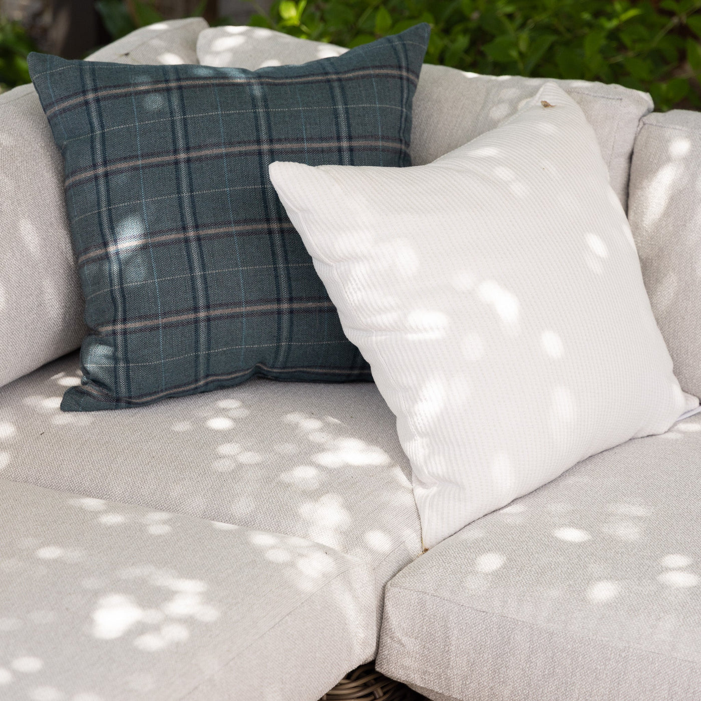 Ludlow Loveseat