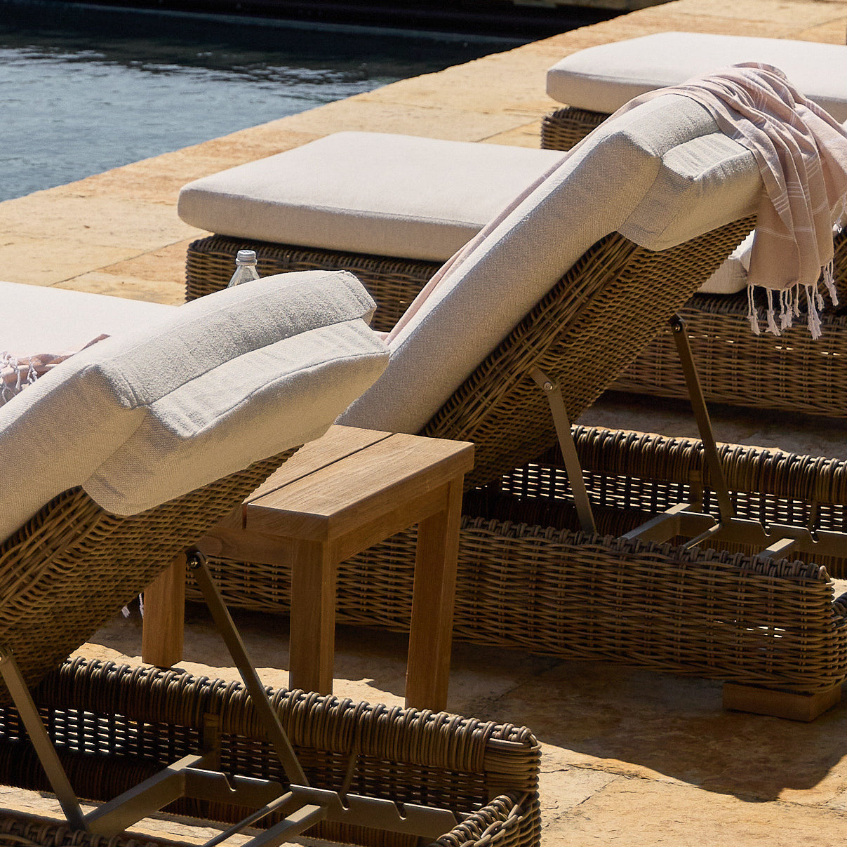 Ludlow Chaise Lounge