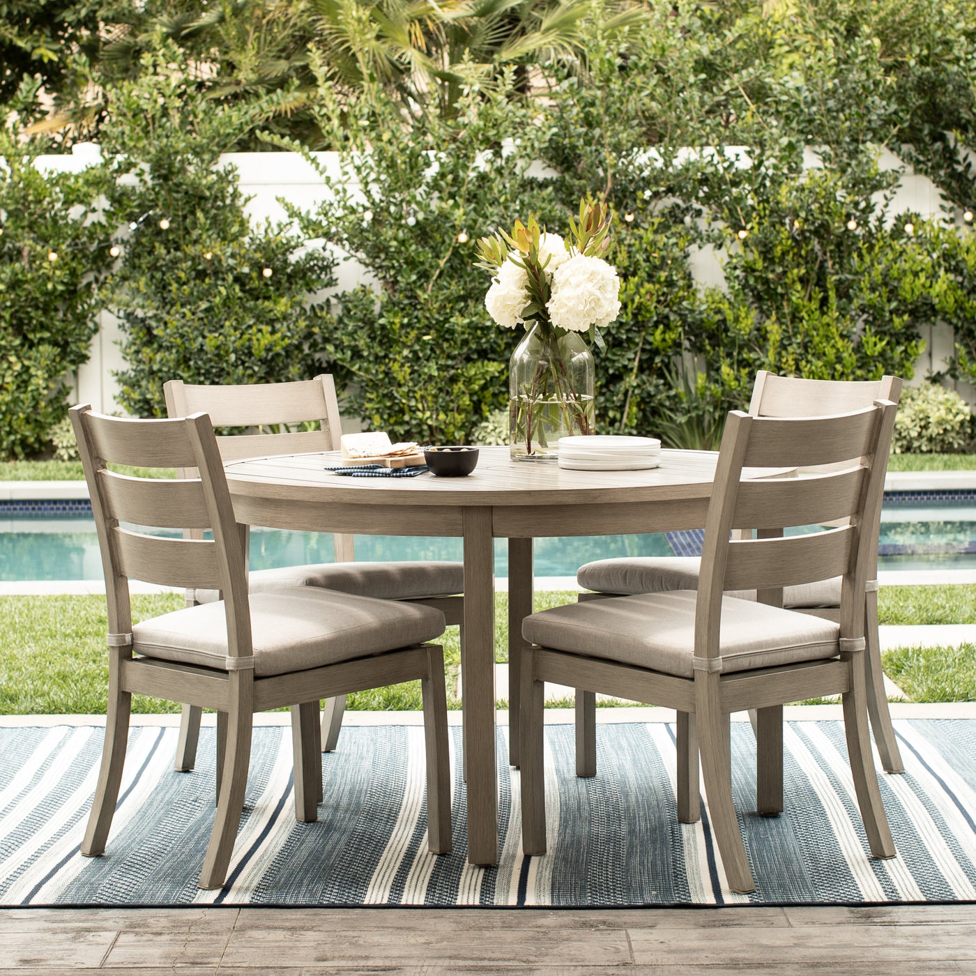  Yardbird Eden 5 Piece Circular Outdoor Dining Set Outdoor Furniture